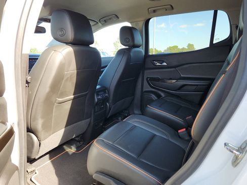 Used 2023 GMC Acadia AT4 w/ Technology Package image 13