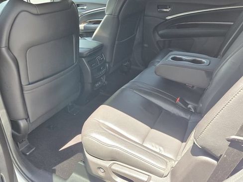 Used 2020 Acura MDX FWD image 11