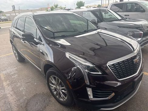 Used 2021 Cadillac XT5 Premium Luxury AWD/4WD image 3