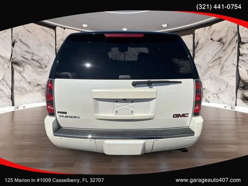 Used 2010 GMC Yukon Denali image 6