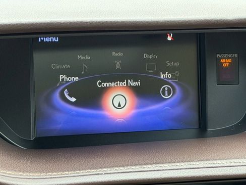 Used 2017 Lexus ES 350 w/ Premium Package image 19