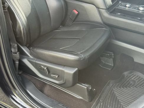 Used 2021 Ford Expedition Max Limited AWD/4WD image 17
