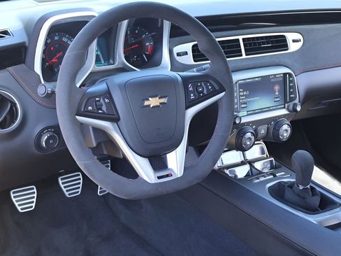 Used 2013 Chevrolet Camaro ZL1 RWD image 17