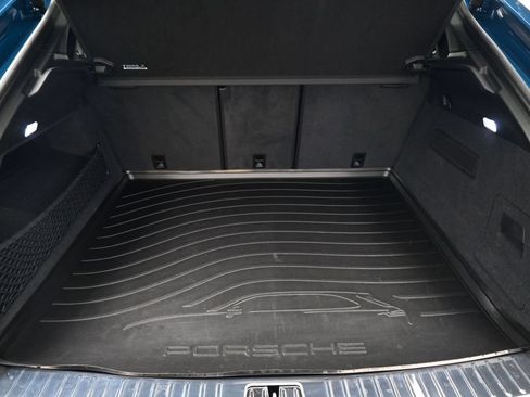 Certified 2026 Porsche Cayenne S AWD/4WD image 32