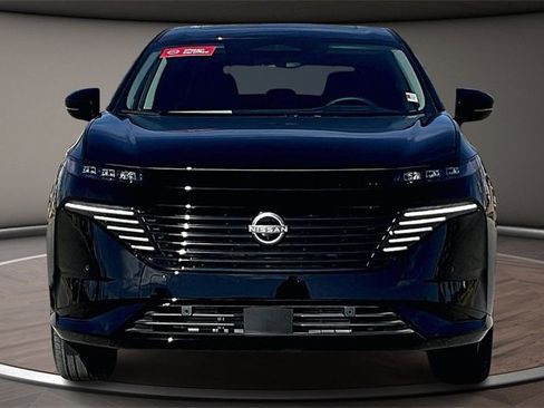 Certified 2025 Nissan Murano Platinum w/ Cargo Package image 3