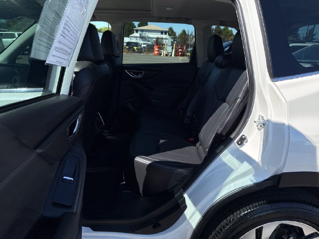 Used 2023 Subaru Forester Touring AWD/4WD image 13