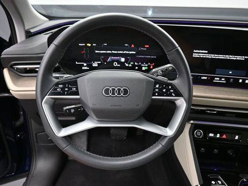 Used 2025 Audi Q5 Premium w/ Convenience Package AWD/4WD image 15