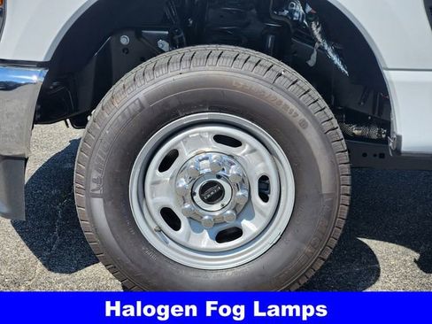 New 2026 Ford F250 XL w/ XL Chrome Package AWD/4WD image 10