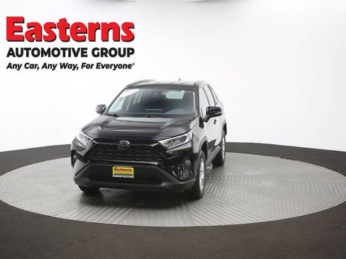 Used 2021 Toyota RAV4 XLE AWD/4WD image 52
