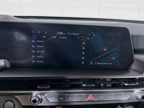 Used 2025 Kia Telluride S FWD image 21