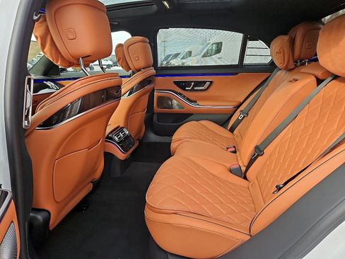 New 2026 Mercedes-Benz S 580 4MATIC Sedan image 9