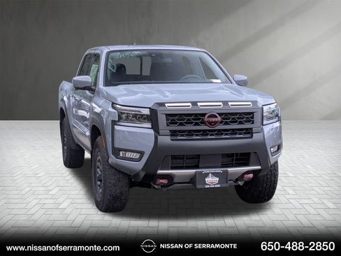 New 2025 Nissan Frontier PRO-4X w/ Pro Convenience Package AWD/4WD image 1