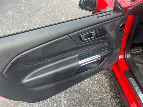 Used 2025 Ford Mustang Premium RWD image 12
