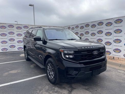 Certified 2025 Ford Expedition Max Active image 2
