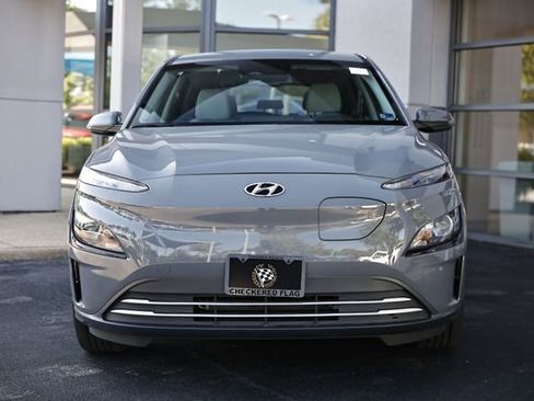 Used 2023 Hyundai Kona SE w/ Cargo Package FWD image 14