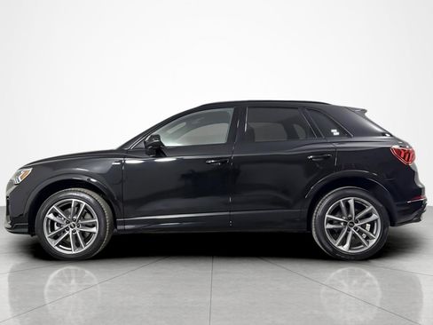 Used 2025 Audi Q3 2.0T Premium w/ Convenience Package AWD/4WD image 2