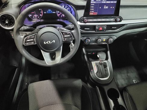 Used 2023 Kia Forte LXS image 22