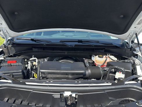 Used 2024 GMC Yukon XL Denali AWD/4WD image 32