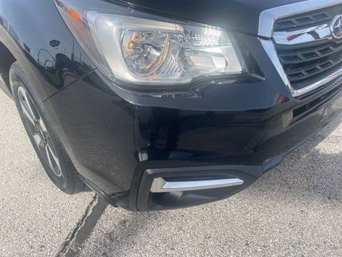 Used 2018 Subaru Forester 2.5i Premium w/ All-Weather Package image 2