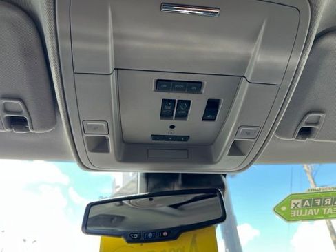 Used 2018 GMC Sierra 2500 Denali image 29