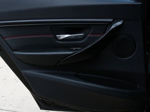 Used 2015 BMW 328i xDrive Sedan image 32