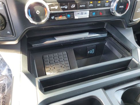 Used 2024 Ford F250 Lariat AWD/4WD image 26