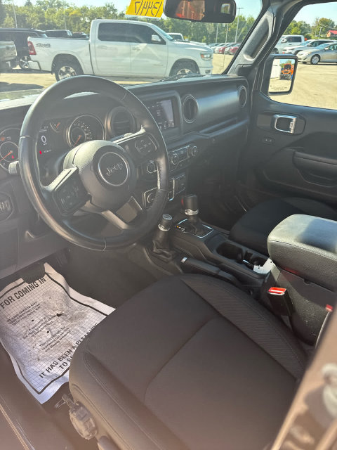 Used 2022 Jeep Wrangler Unlimited Sport AWD/4WD image 13