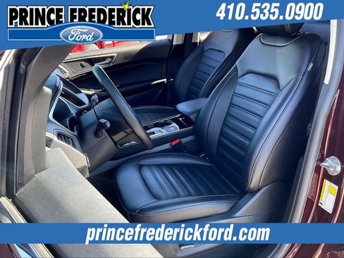 Used 2019 Ford Edge SEL w/ Equipment Group 201A image 24