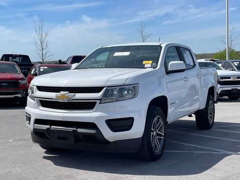 Used 2020 Chevrolet Colorado W/T w/ Custom Special Edition image 3