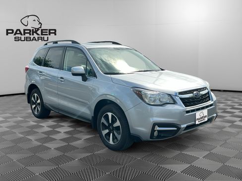 Used 2017 Subaru Forester 2.5i Limited w/ Popular Package #2 AWD/4WD image 7