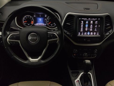 Used 2015 Jeep Cherokee Limited w/ Luxury Group FWD image 22