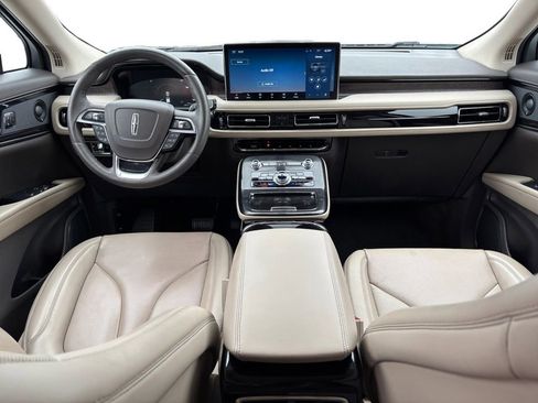 Certified 2023 Lincoln Nautilus Reserve w/ Equipment Group 201A image 17