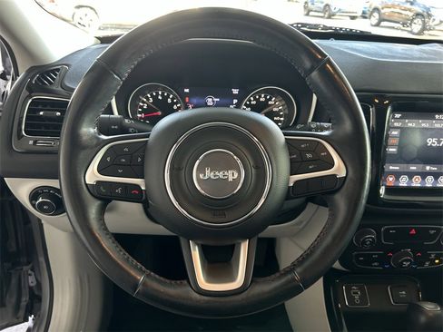 Used 2020 Jeep Compass Limited image 17