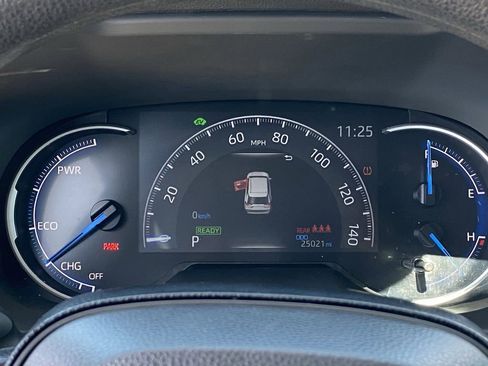 Certified 2025 Toyota RAV4 LE image 12