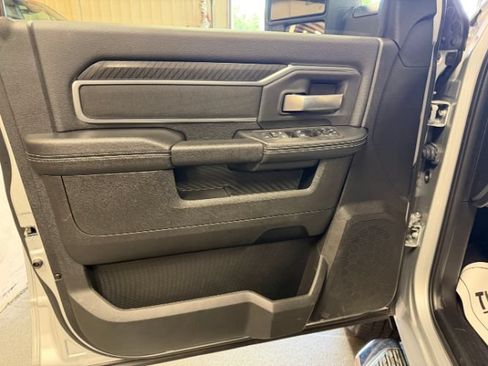 Used 2026 RAM 2500 Big Horn AWD/4WD image 10