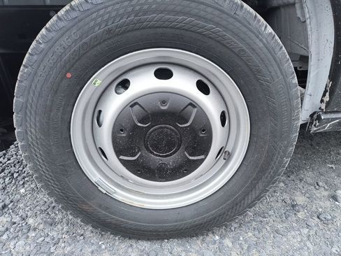 New 2025 Ford Transit 250 Low Roof w/ Load Area Protection Package image 28