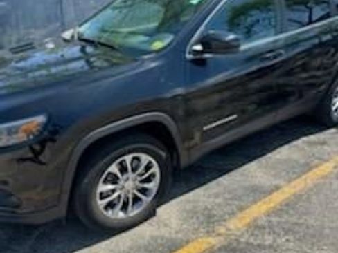Used 2020 Jeep Cherokee Latitude Lux w/ Quick Order Package 26H Lux AWD/4WD image 1