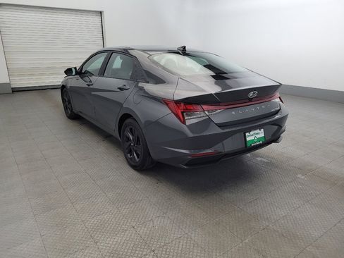 Used 2023 Hyundai Elantra Blue image 5