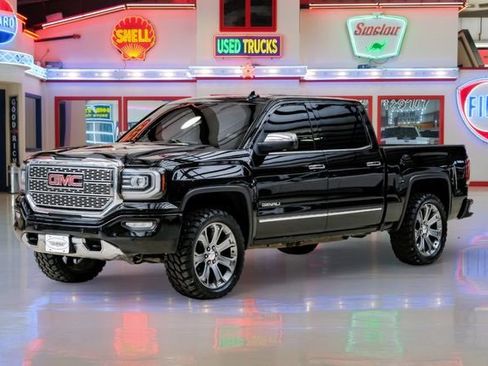 Used 2018 GMC Sierra 1500 Denali image 2