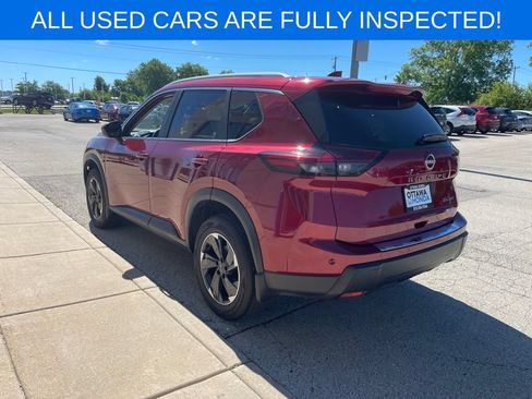 Used 2024 Nissan Rogue SV w/ SV Premium Package AWD/4WD image 7