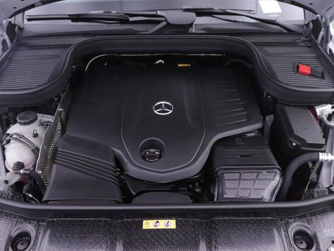 New 2026 Mercedes-Benz GLE 450 4MATIC Coupe image 9