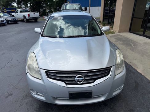 Used 2011 Nissan Altima 2.5 S w/ Convenience Pkg FWD image 3