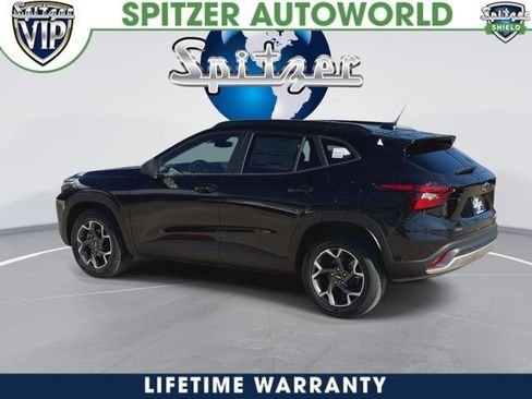 New 2026 Chevrolet Trax LT w/ LT Convenience Package image 6