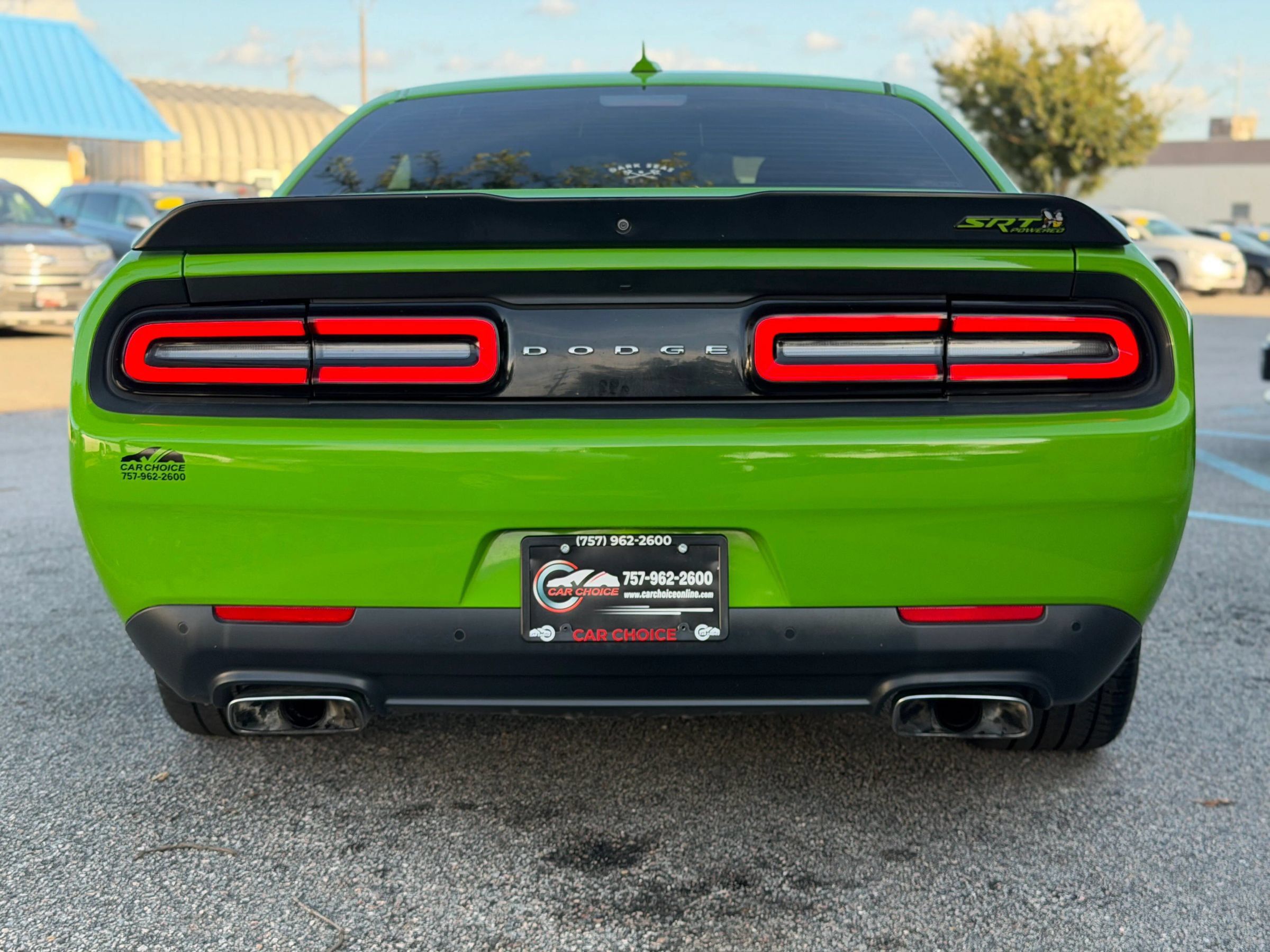 Used 2017 Dodge Challenger R/T Scat Pack RWD image 9
