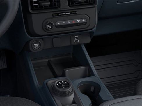 New 2025 Ford Maverick XLT w/ XLT Luxury Package image 40