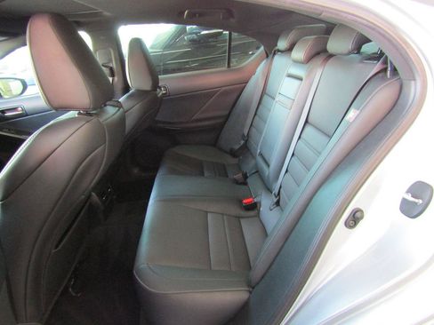 Used 2022 Lexus IS 350 F Sport w/ Accessory Package RWD image 10