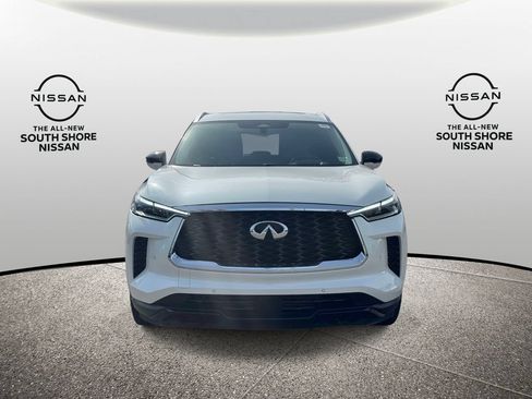 Used 2025 INFINITI QX60 Luxe w/ Vision Package AWD/4WD image 2