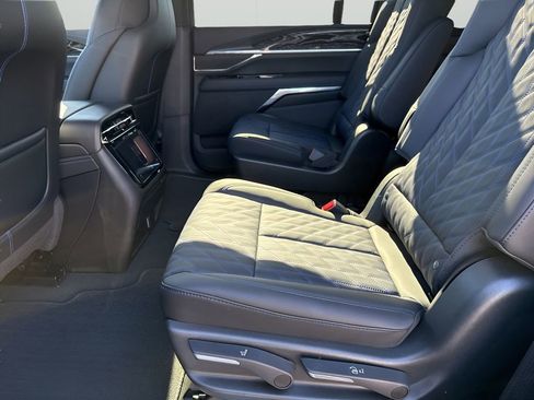 New 2025 Cadillac Escalade IQ Sport 1 image 32