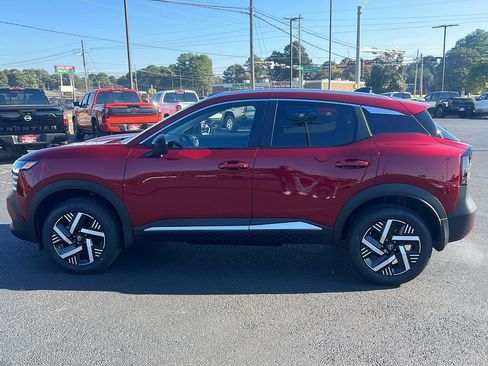 New 2026 Nissan Kicks SV image 8