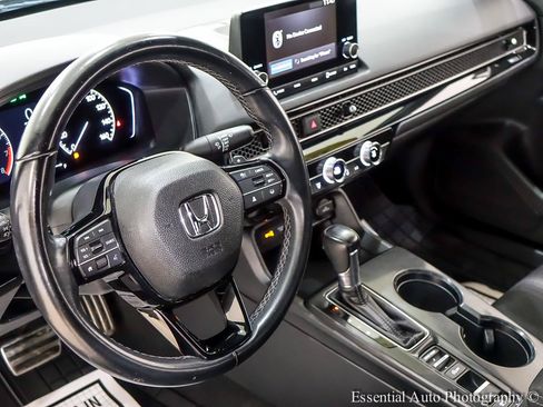 Used 2023 Honda Civic Sport image 15